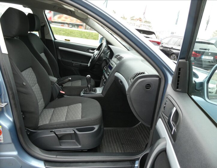 Škoda Octavia Sedan / Limuzína 1,6 l 75 kw