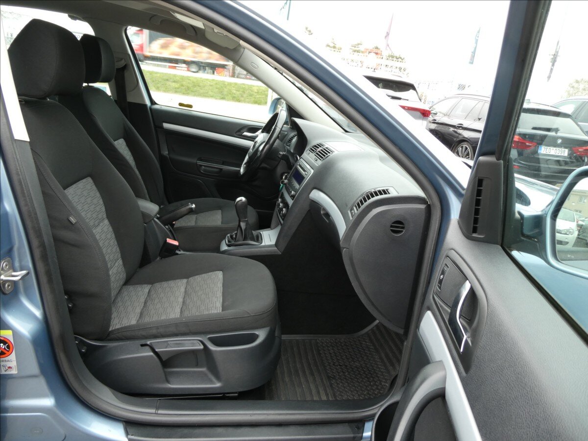 Škoda Octavia Sedan / Limuzína 1,6 l 75 kw