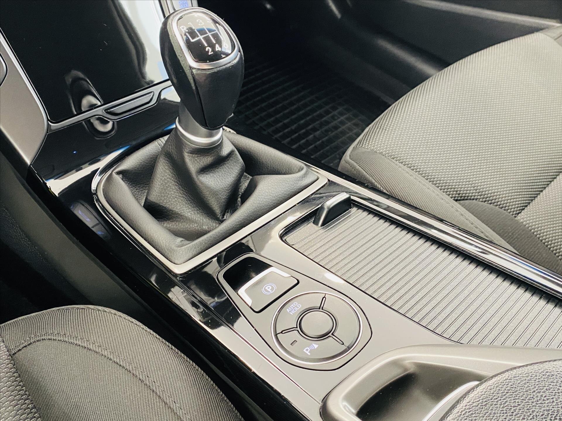 Hyundai i40 Kombi 1,6 l 100 kw