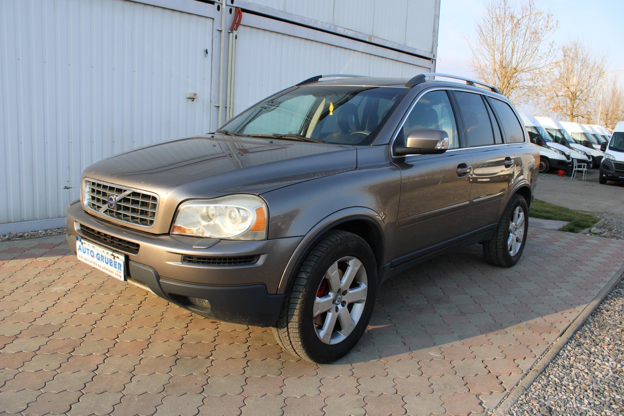 Volvo XC90 SUV / Terénní 2,4 l 136 kw