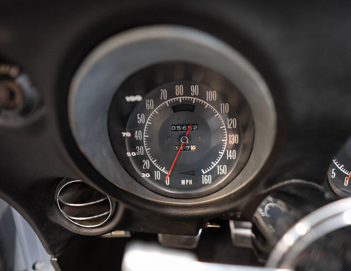 Chevrolet Corvette 14