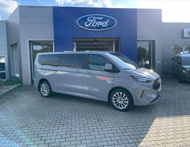 Ford Tourneo Custom Kombi 2,0 l 125 kw