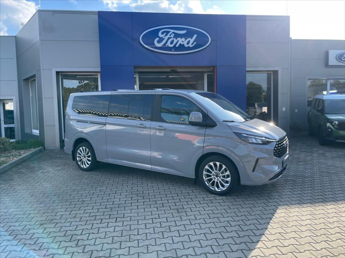 Ford Tourneo Custom Kombi 2,0 l 125 kw
