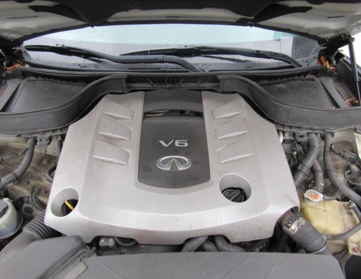 Infiniti FX30 33