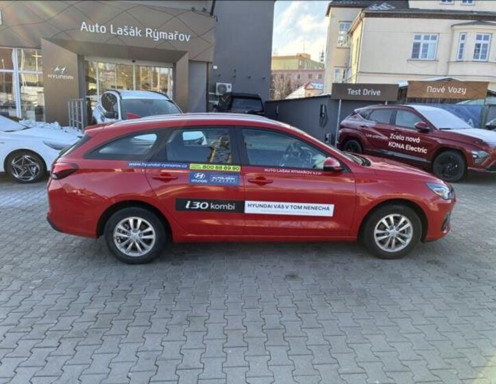 Hyundai i30 Kombi 1,5 l 80 kw
