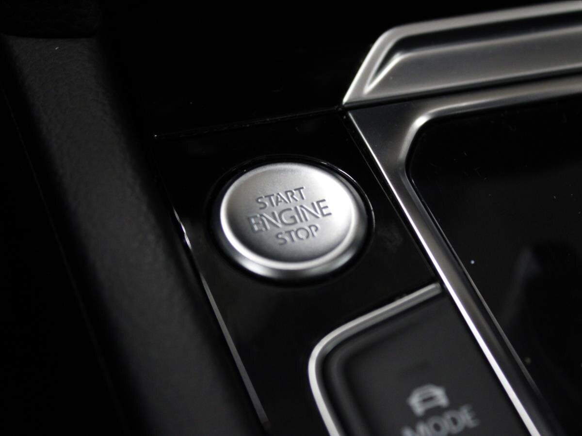 Volkswagen Passat Kombi 2,0 l 140 kw