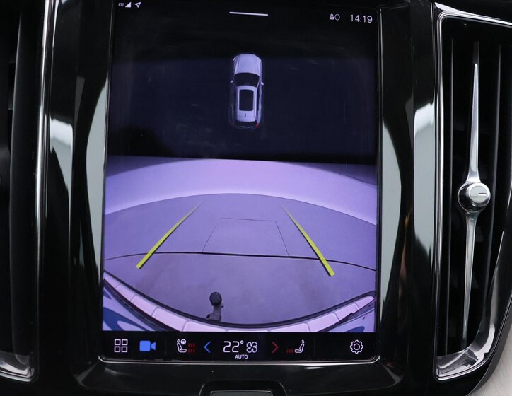 Volvo XC60 SUV 2,0 l 183 kw