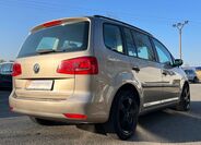 Volkswagen Touran 5