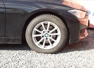 BMW Řada 3 Sedan / Limuzína 2,0 l 105 kw