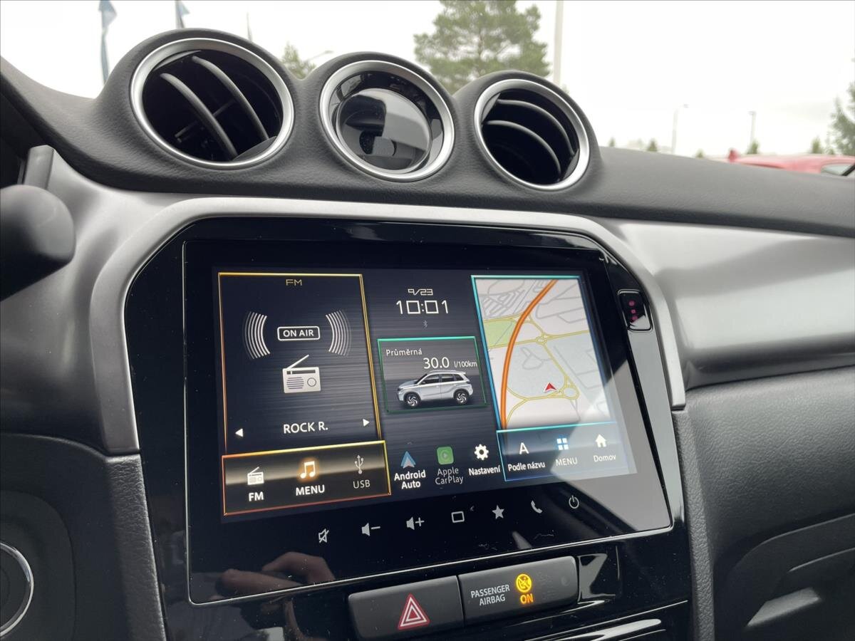 Suzuki Vitara SUV 1,4 l 81 kw