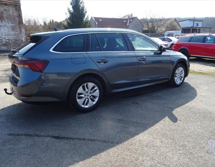 Škoda Octavia Kombi 999,0 81 kw