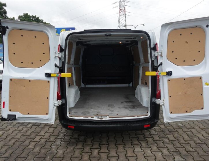 Ford Transit Custom Ostatní 2,0 l 77 kw