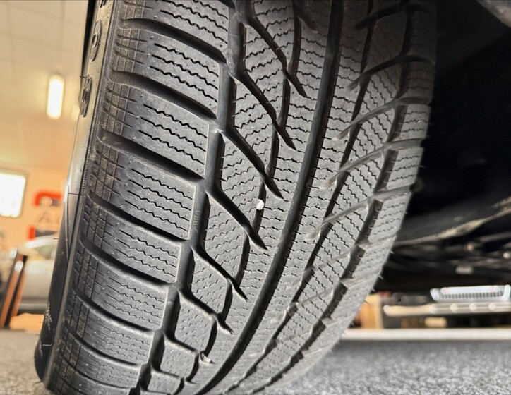 Mercedes-Benz Vito 24