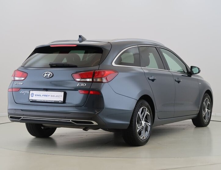 Hyundai i30 Kombi 1,5 l 118 kw