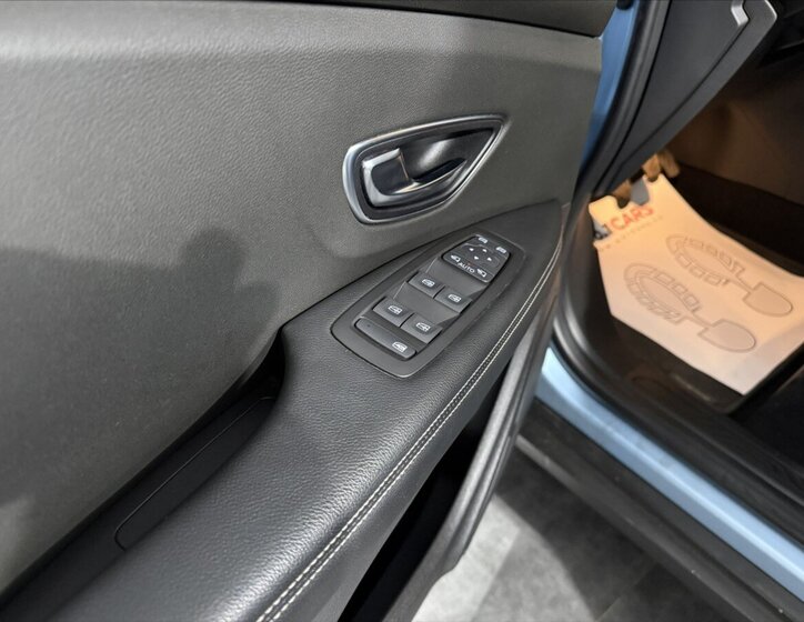 Renault Scénic MPV 1,2 l 85 kw