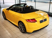 Audi TT 8