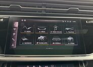 Audi Q8 SUV / Terénní 3,0 l 210 kw