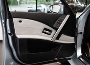 BMW M5 Sedan / Limuzína 5,0 l 373 kw