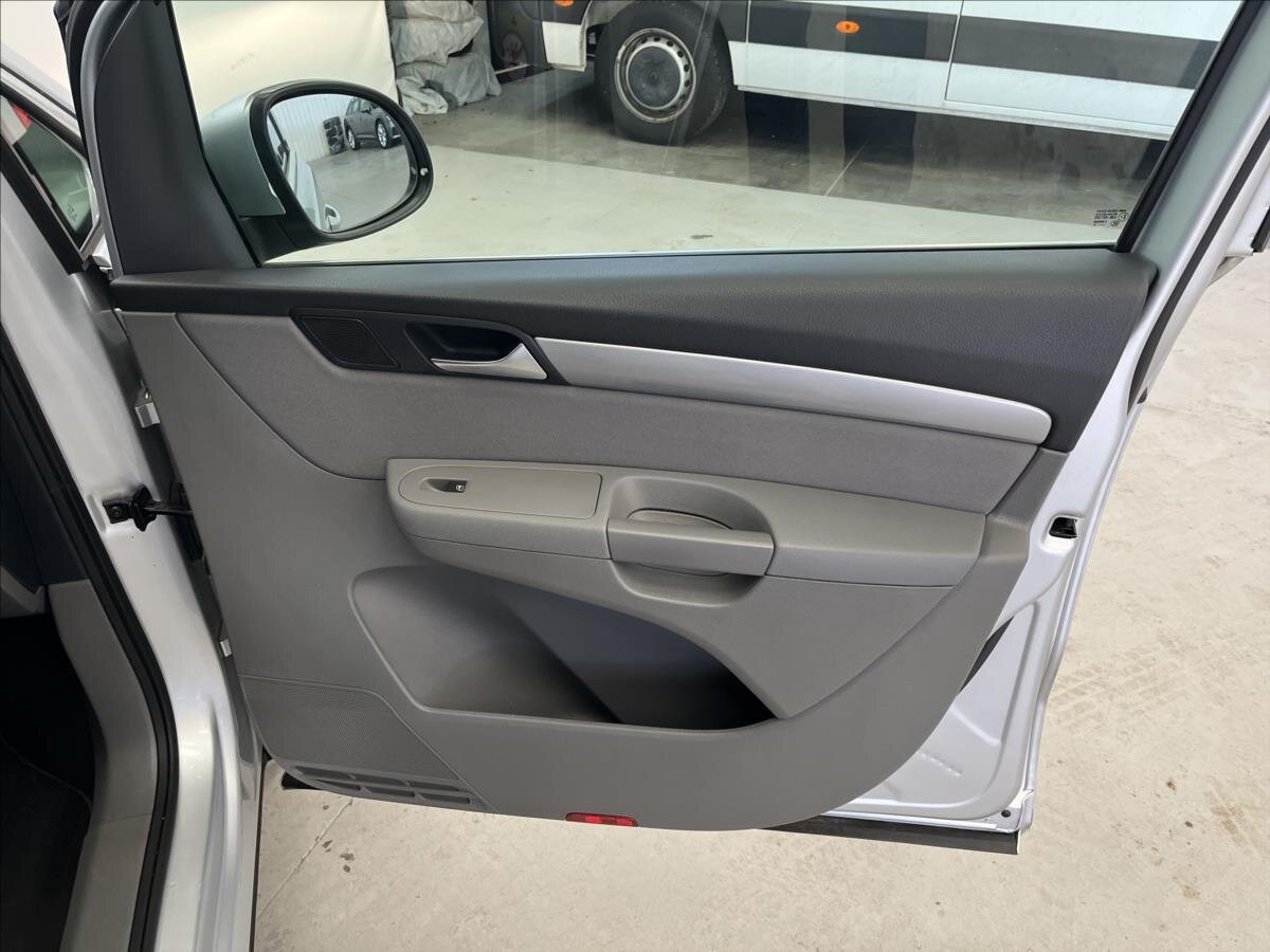 Volkswagen Sharan MPV 2,0 l 130 kw