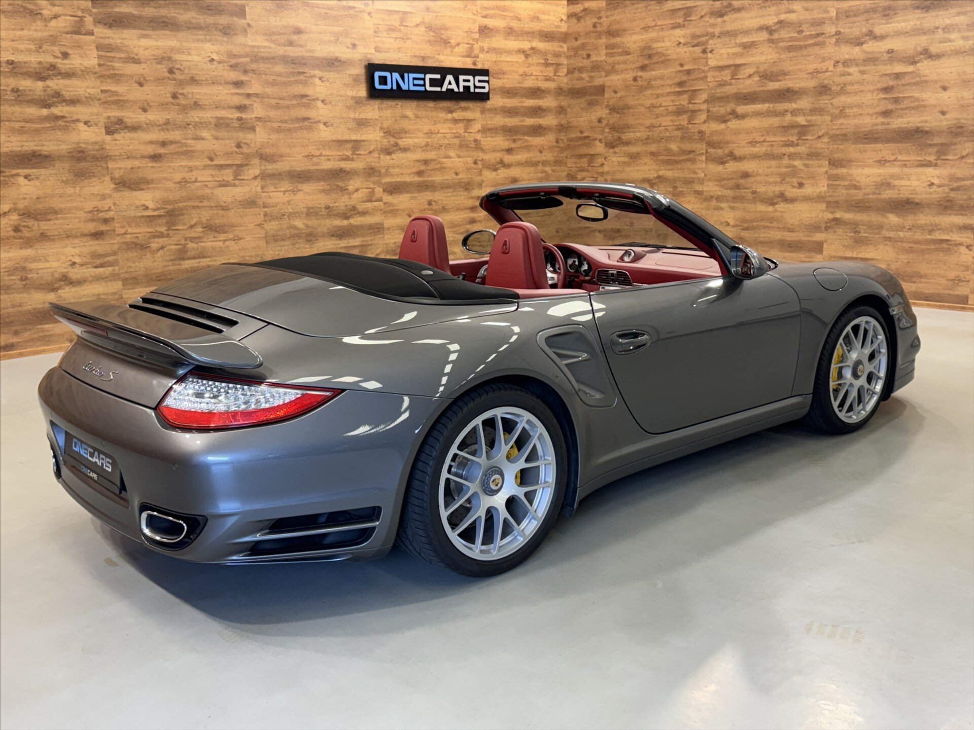 Porsche 911 Kabriolet 3,8 l 390 kw