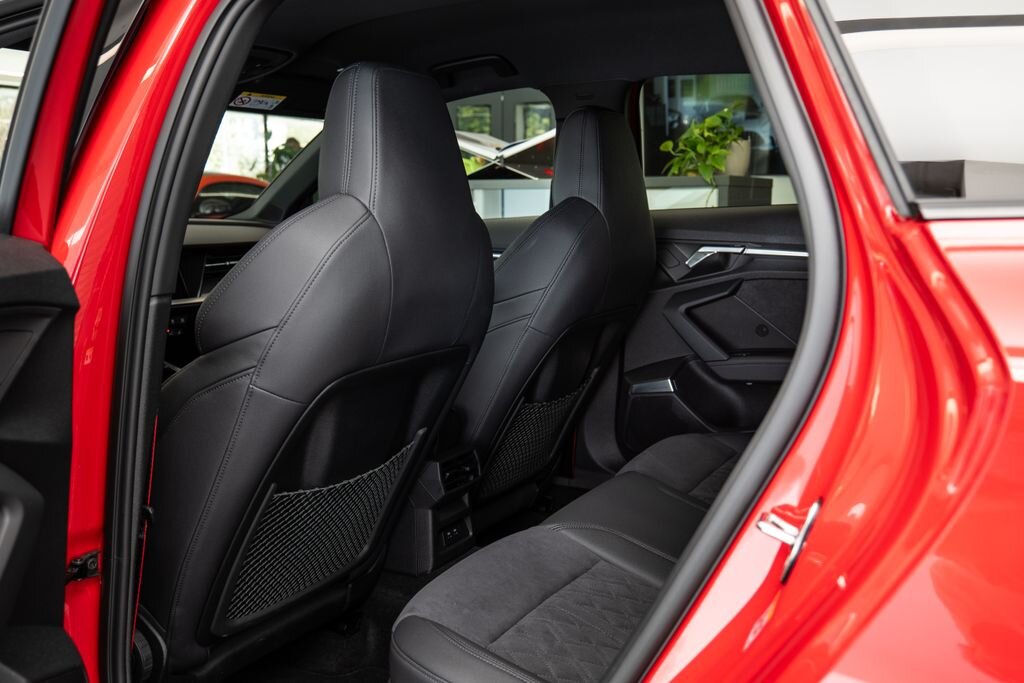 Audi RS3 Hatchback 2,5 l 294 kw