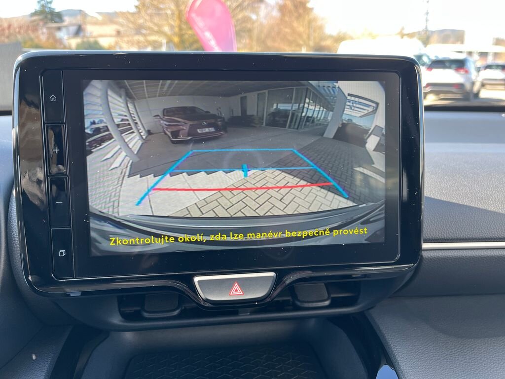 Toyota Yaris Cross SUV / Terénní 1,5 l 68 kw