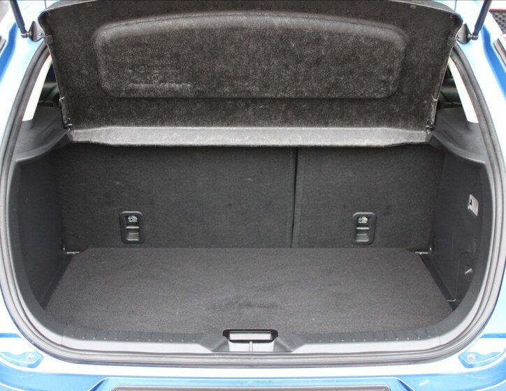 Mazda CX-3 SUV / Terénní 2,0 l 88 kw