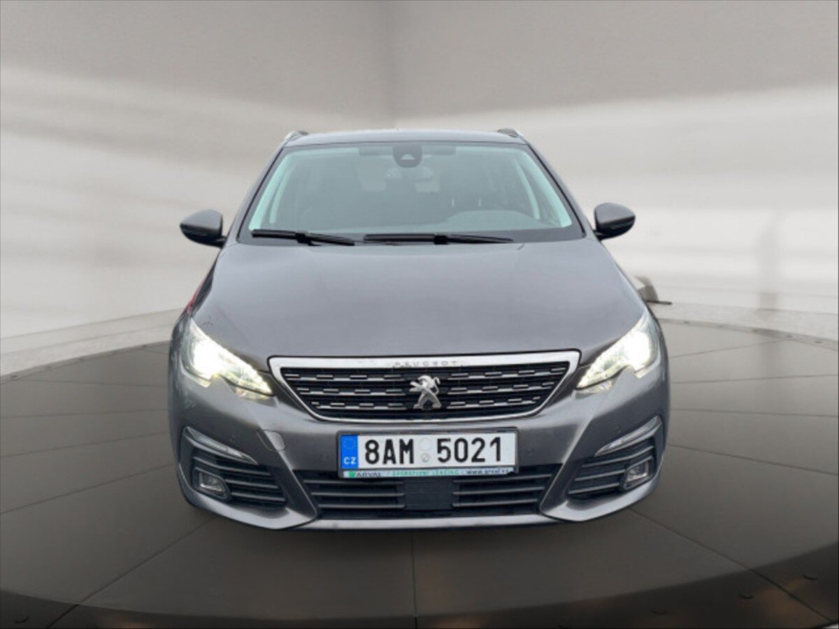 Peugeot 308 Kombi 1,5 l 96 kw