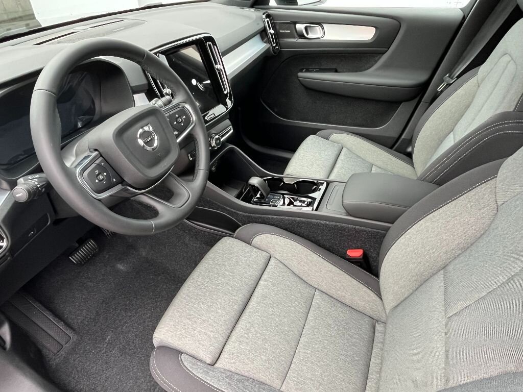 Volvo XC40 SUV 2,0 l 120 kw