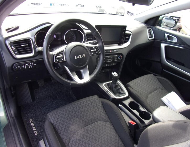 KIA Ceed Kombi 1,5 l 117 kw