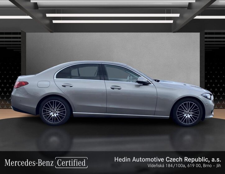 Mercedes-Benz Třídy C Sedan 1,5 l 150 kw