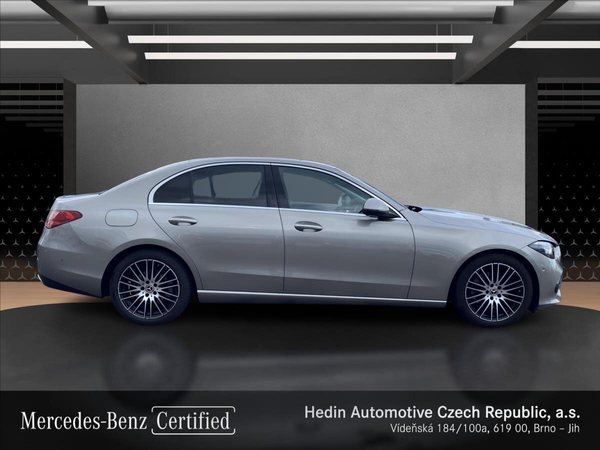 Mercedes-Benz Třídy C Sedan 1,5 l 150 kw