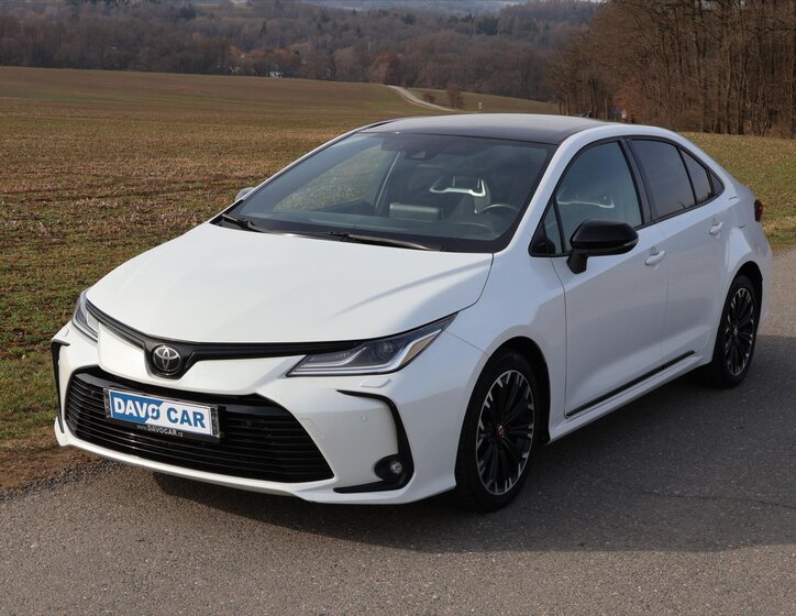 Toyota Corolla Sedan / Limuzína 1,8 l 72 kw