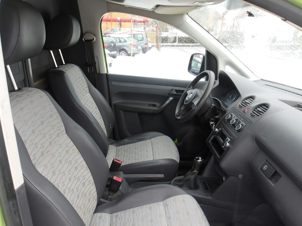 Volkswagen Caddy Skříň 1,6 l 55 kw