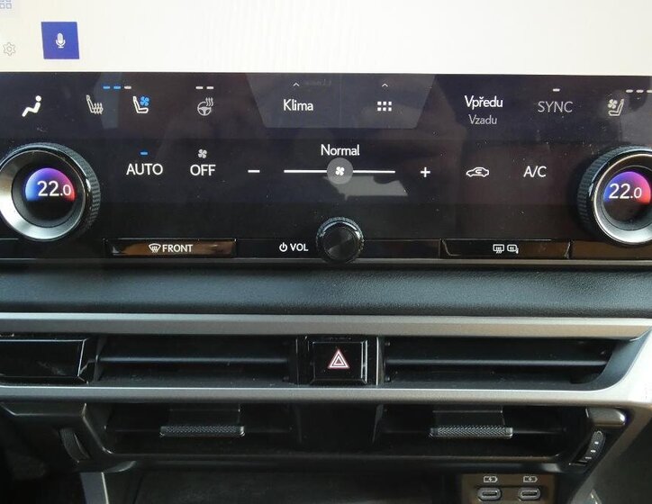 Lexus RX 350h SUV / Terénní 2,5 l 140 kw