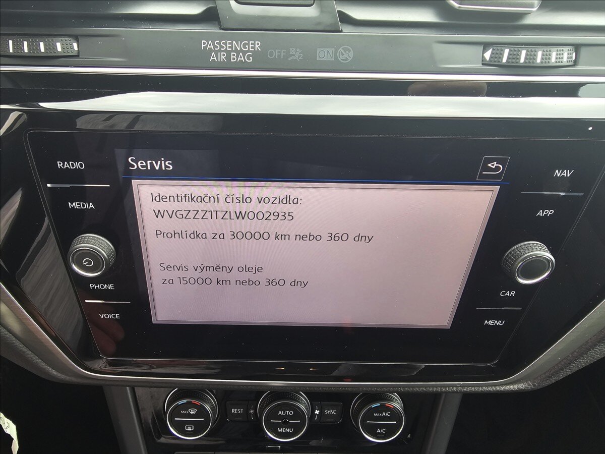 Volkswagen Touran Kombi 2,0 l 110 kw