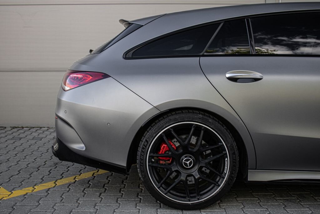 Mercedes-Benz CLA Kombi 2,0 l 321 kw