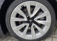 Tesla Model 3 20