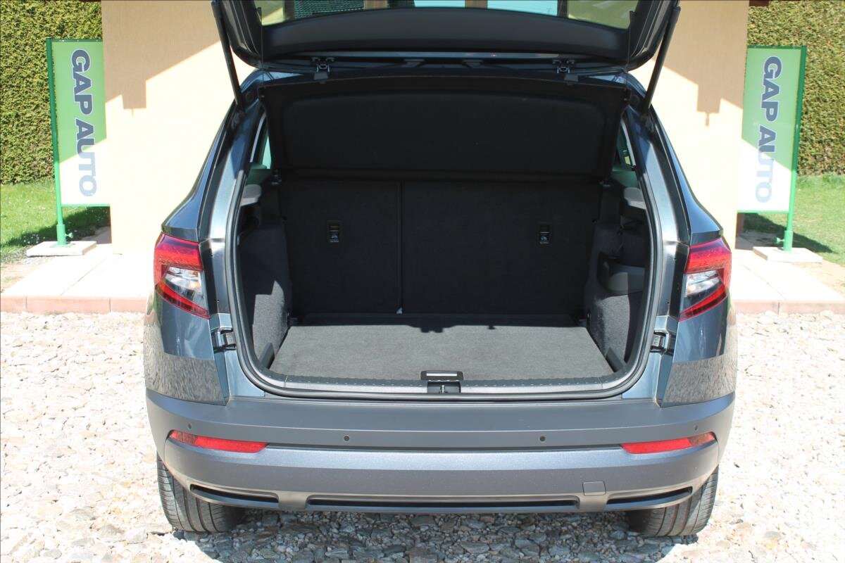 Škoda Karoq SUV / Terénní 1,5 l 110 kw