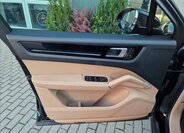 Porsche Cayenne SUV / Terénní 3,0 l 250 kw