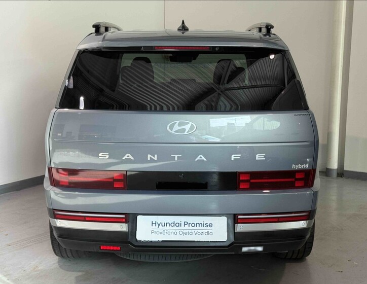 Hyundai Santa Fe 5