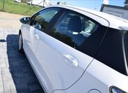 Toyota Yaris Hatchback 998,0 51 kw