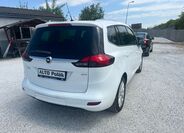 Opel Zafira 9