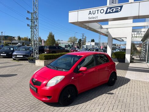 Toyota Yaris Hatchback 1,3 l 64 kw