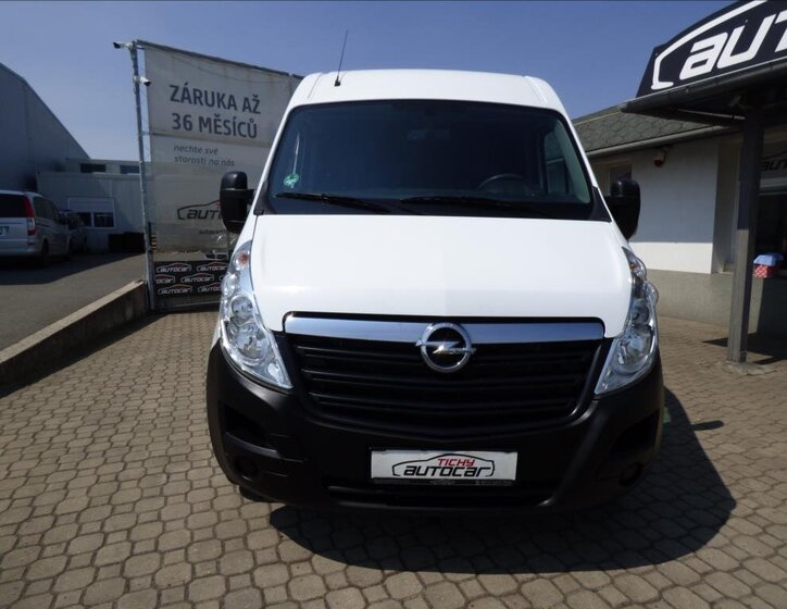 Opel Movano 9