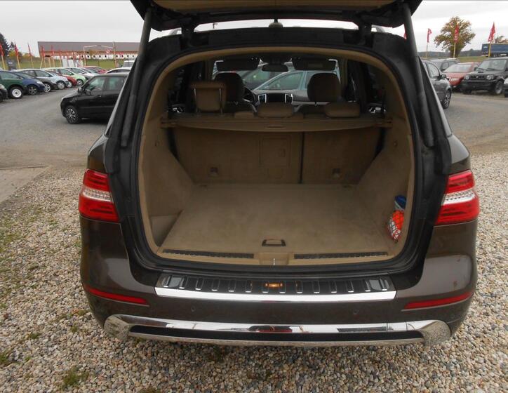 Mercedes-Benz Třídy M 17