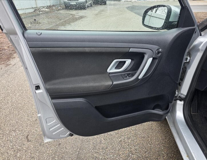 Škoda Fabia Hatchback 1,2 l 44 kw