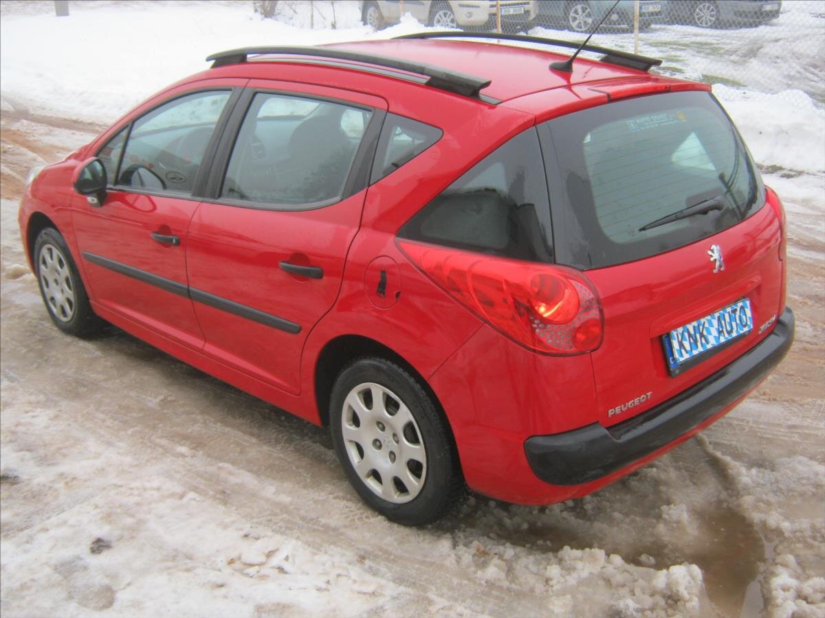 Peugeot 207 Kombi 1,4 l 54 kw