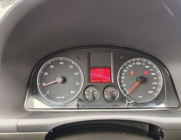 Volkswagen Touran MPV 1,4 l 103 kw