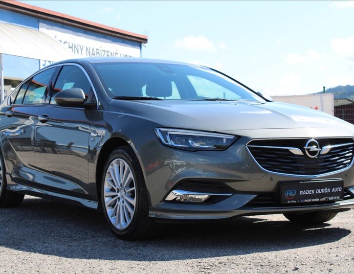 Opel Insignia 3